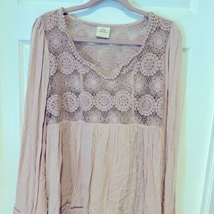 Knox Rose Blush Pink Embroidered Peasant Top